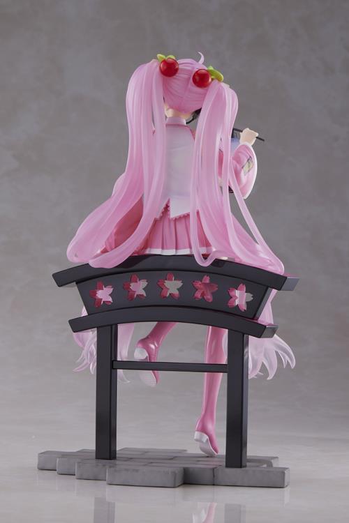 Vocaloid Sakura Miku (Sakura Lantern Ver.) Figure Authentic