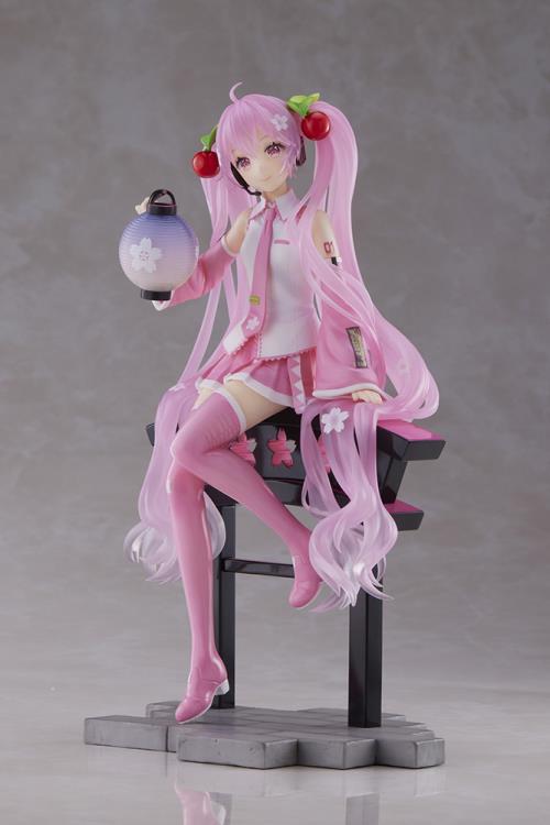 Vocaloid Sakura Miku (Sakura Lantern Ver.) Figure Authentic